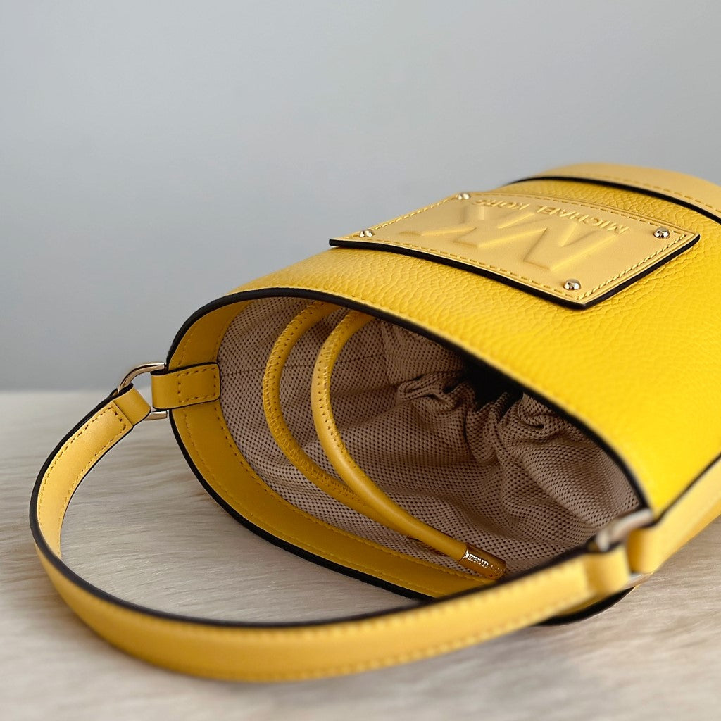 Michael Kors Yellow Leather Bucket 2 Way Shoulder Bag Like New