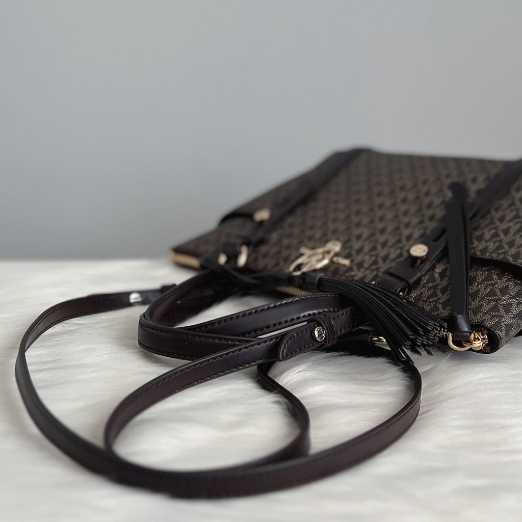 Michael Kors Dark Chocolate Leather Monogram Front Logo 2 Way Shoulder Bag Like New