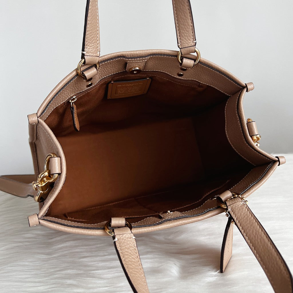 Coach Mocha Leather Front Detail Book Tote 2 Way Shoulder Bag Like New