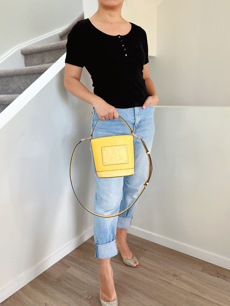 Michael Kors Yellow Leather Bucket 2 Way Shoulder Bag Like New