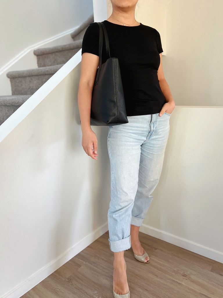 Emporio Armani Black Leather Large Carryall Shoulder Bag New with Tags
