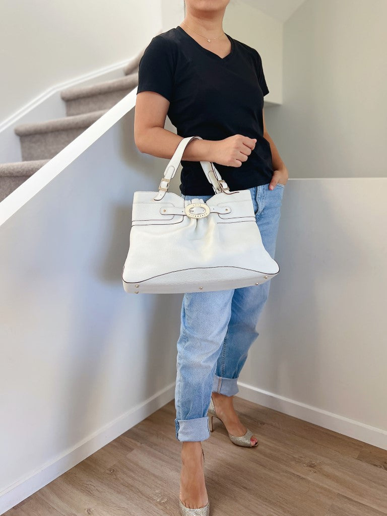 Anya Hindmarch White Leather Front Detail Shoulder Bag