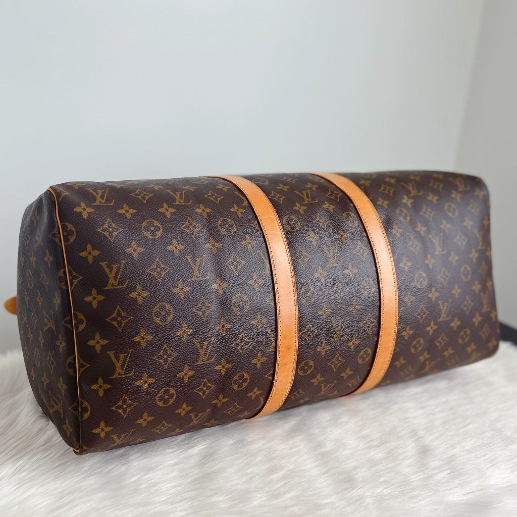 Louis Vuitton Signature Monogram Keepall 55 Travel Bag + Lock & Key