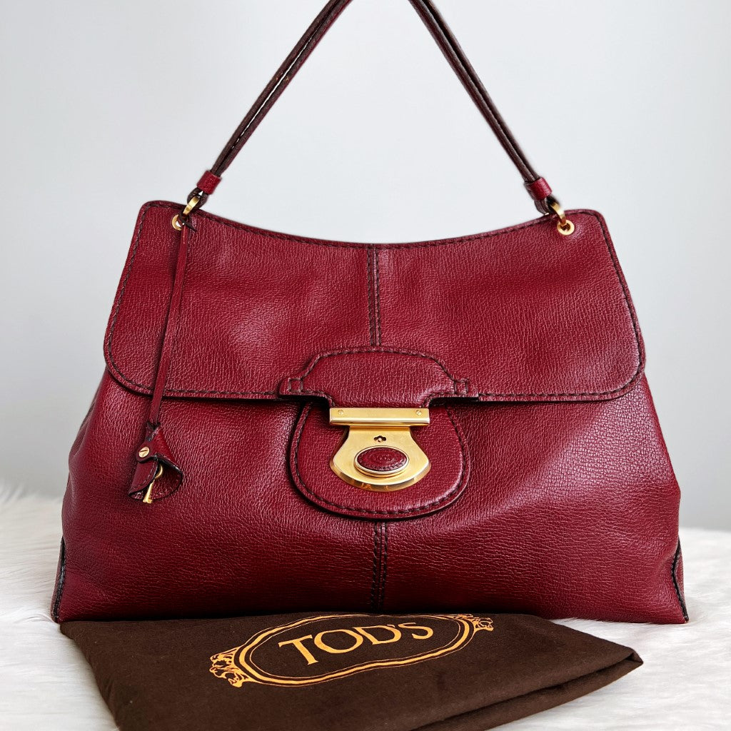 Tod's Bordeaux Leather Signature Buckle Large Shoulder Bag Excellent