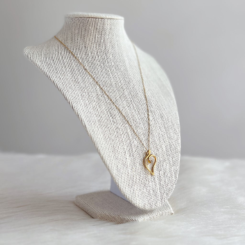 Tiffany & Co. 18K Yellow Gold 1P Diamond Open Leaf Necklace Excellent