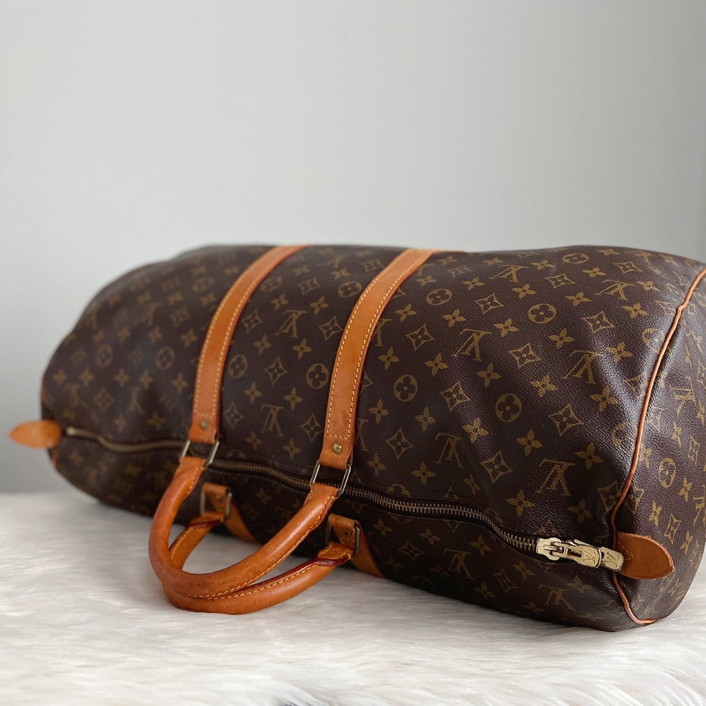 Louis Vuitton Signature Monogram Keepall 50 Travel Bag