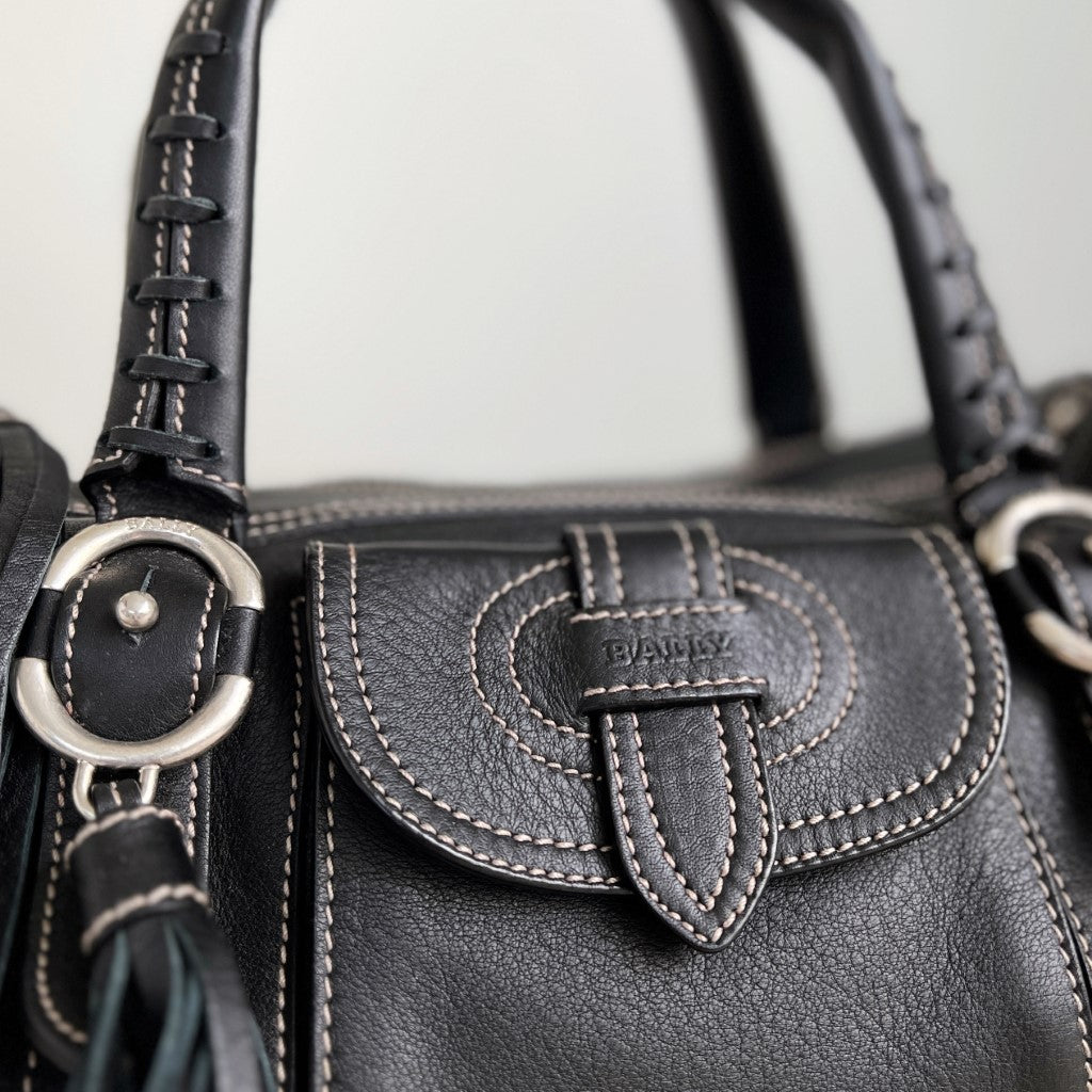Bally Black Leather Tassel Charm Classic Shoulder Bag Like New