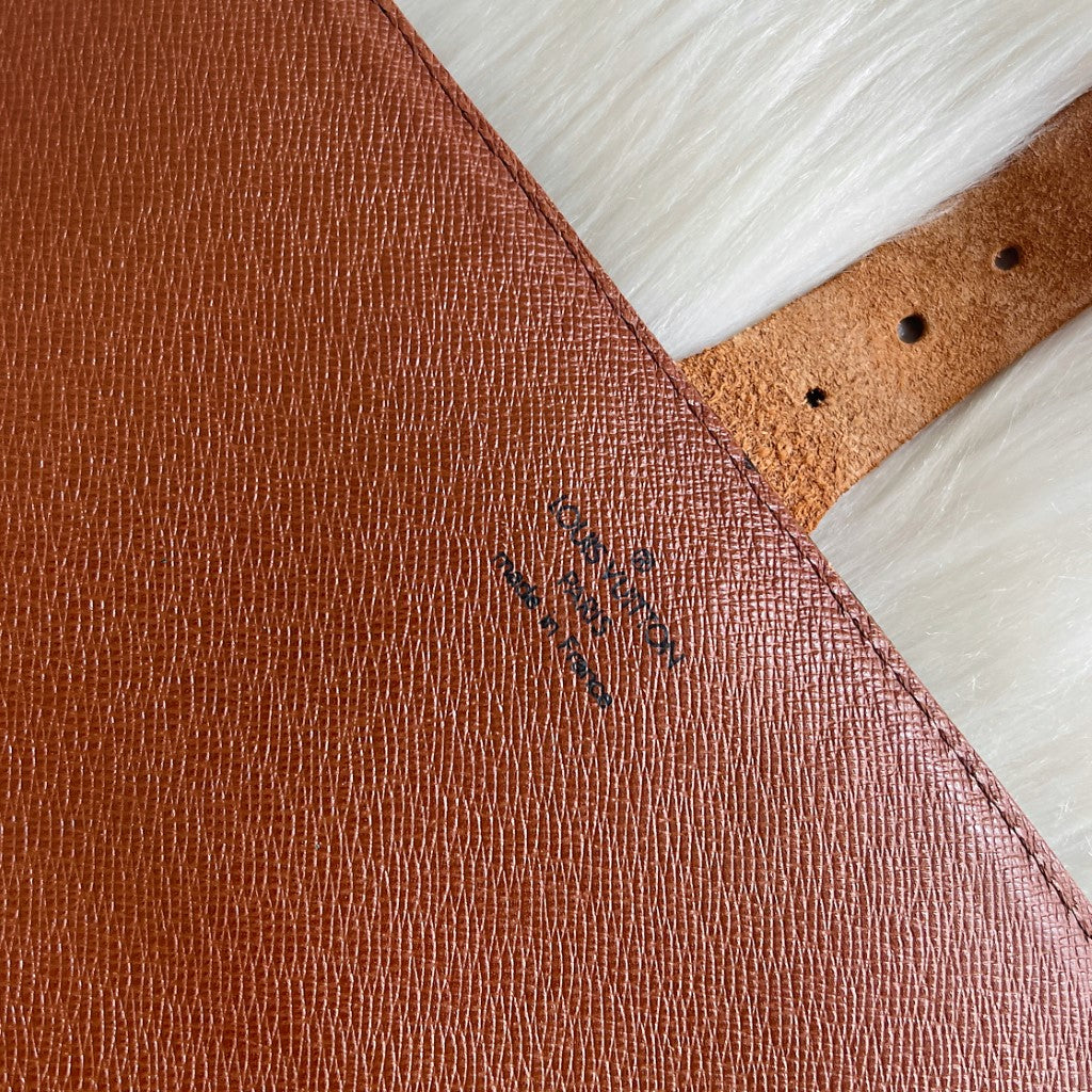 Louis Vuitton Signature Monogram Cartouchiere GM Crossbody Shoulder Bag