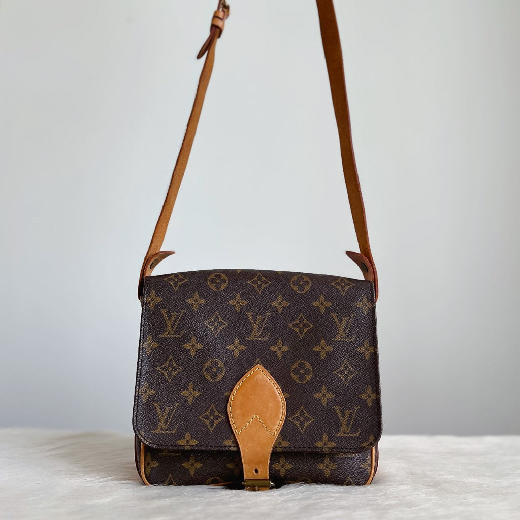 Louis Vuitton Signature Monogram Cartouchiere MM Crossbody Shoulder Bag