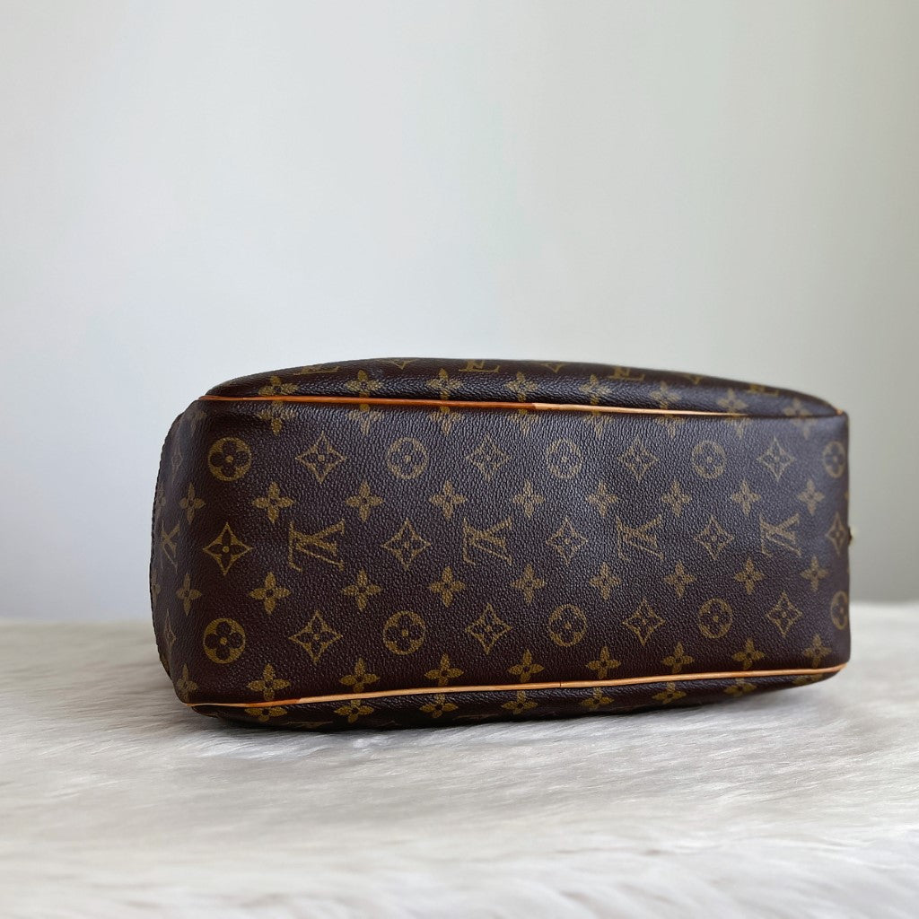 Louis Vuitton Signature Monogram Deauville Tote