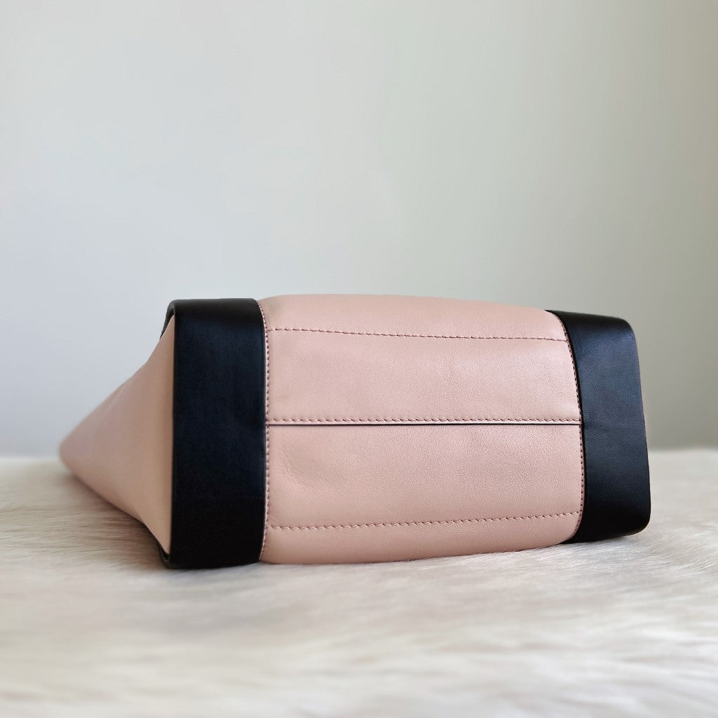 Alexander McQueen Two Tone Leather Stripe Shoulder Bag Excellent