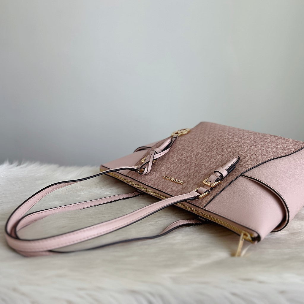 Michael Kors Pink Leather MK Monogram Patchwork Shoulder Bag Like New