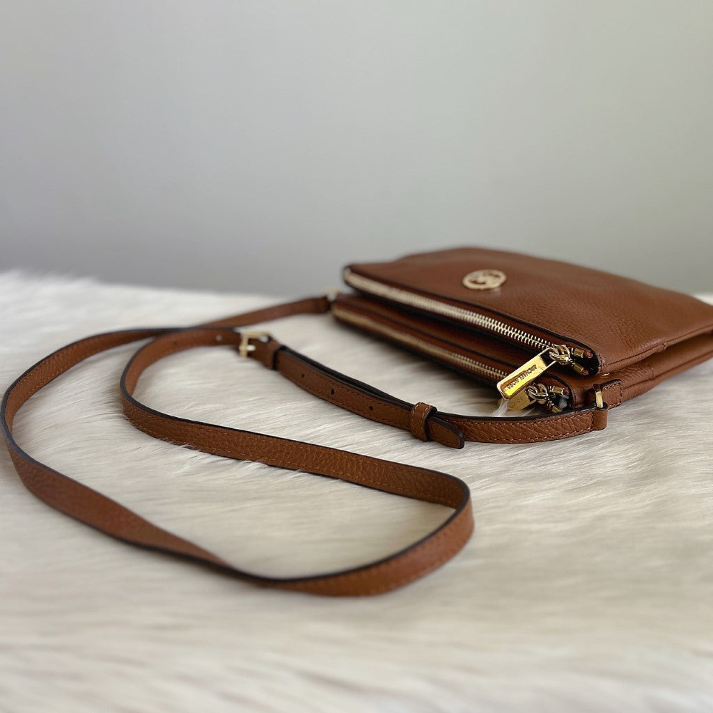 Michael Kors Caramel Leather Multi-compartment Crossbody Shoulder Bag