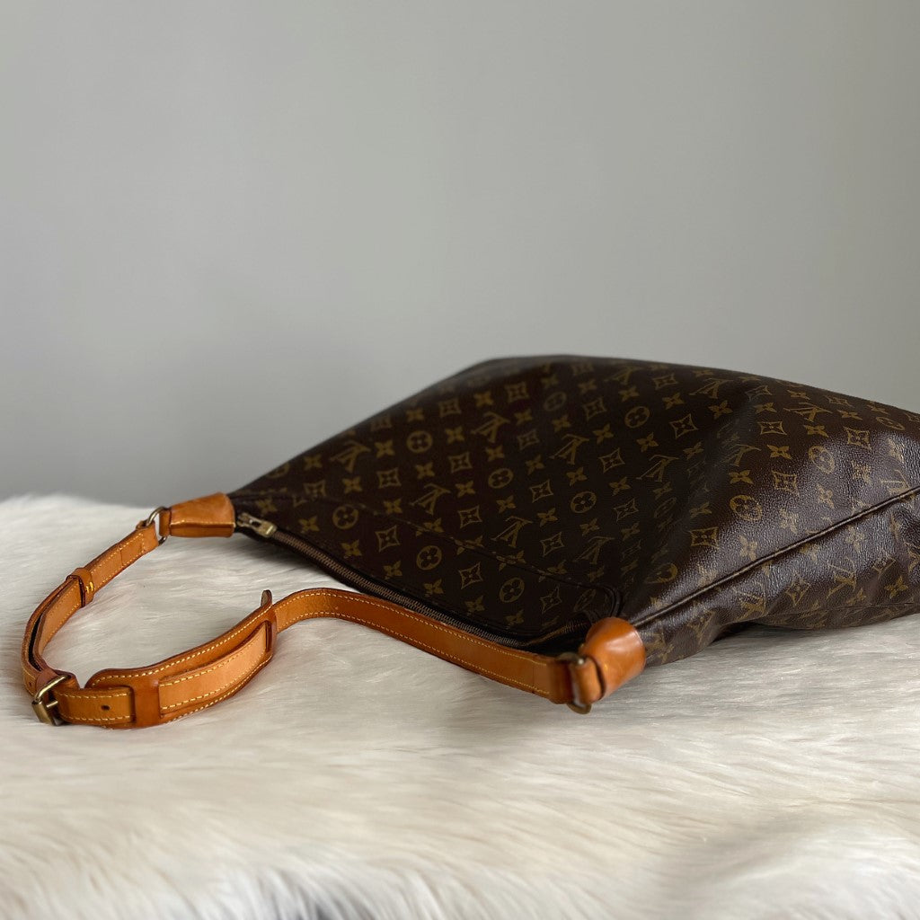 Louis Vuitton Signature Monogram Promenade Large Weekend Shoulder Bag