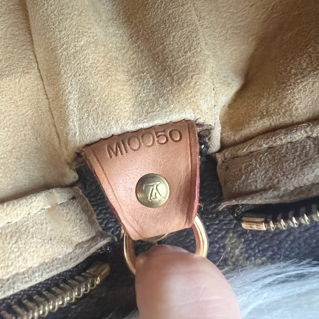 Louis Vuitton Signature Monogram Looping GM Shoulder Bag