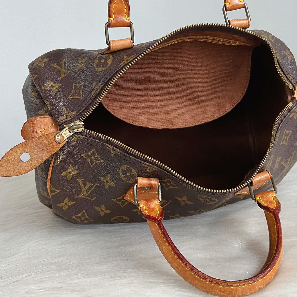 Louis Vuitton Signature Monogram Speedy 30 Tote Bag