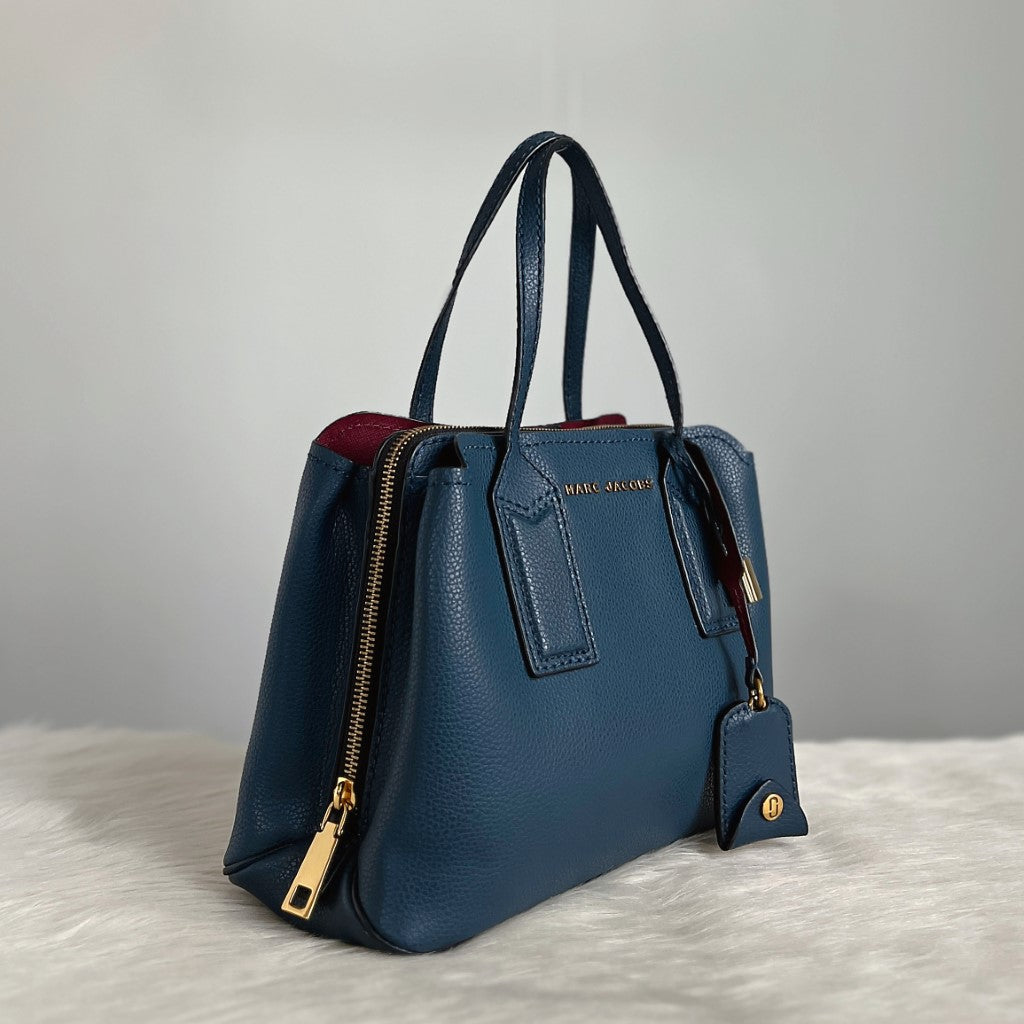 Marc Jacobs Navy Leather Triple Compartment 2 Way Shoulder Bag Like New