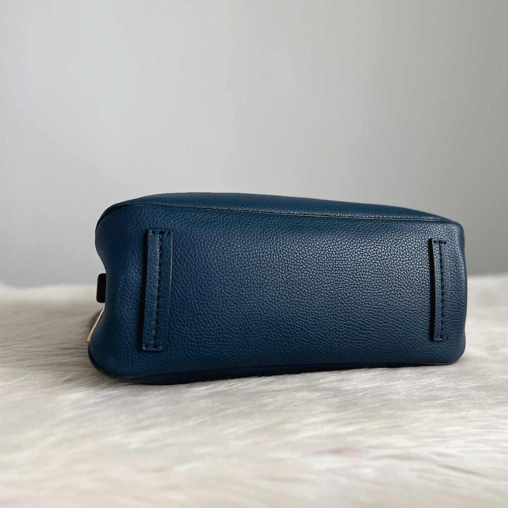 Marc Jacobs Navy Leather Triple Compartment 2 Way Shoulder Bag Like New