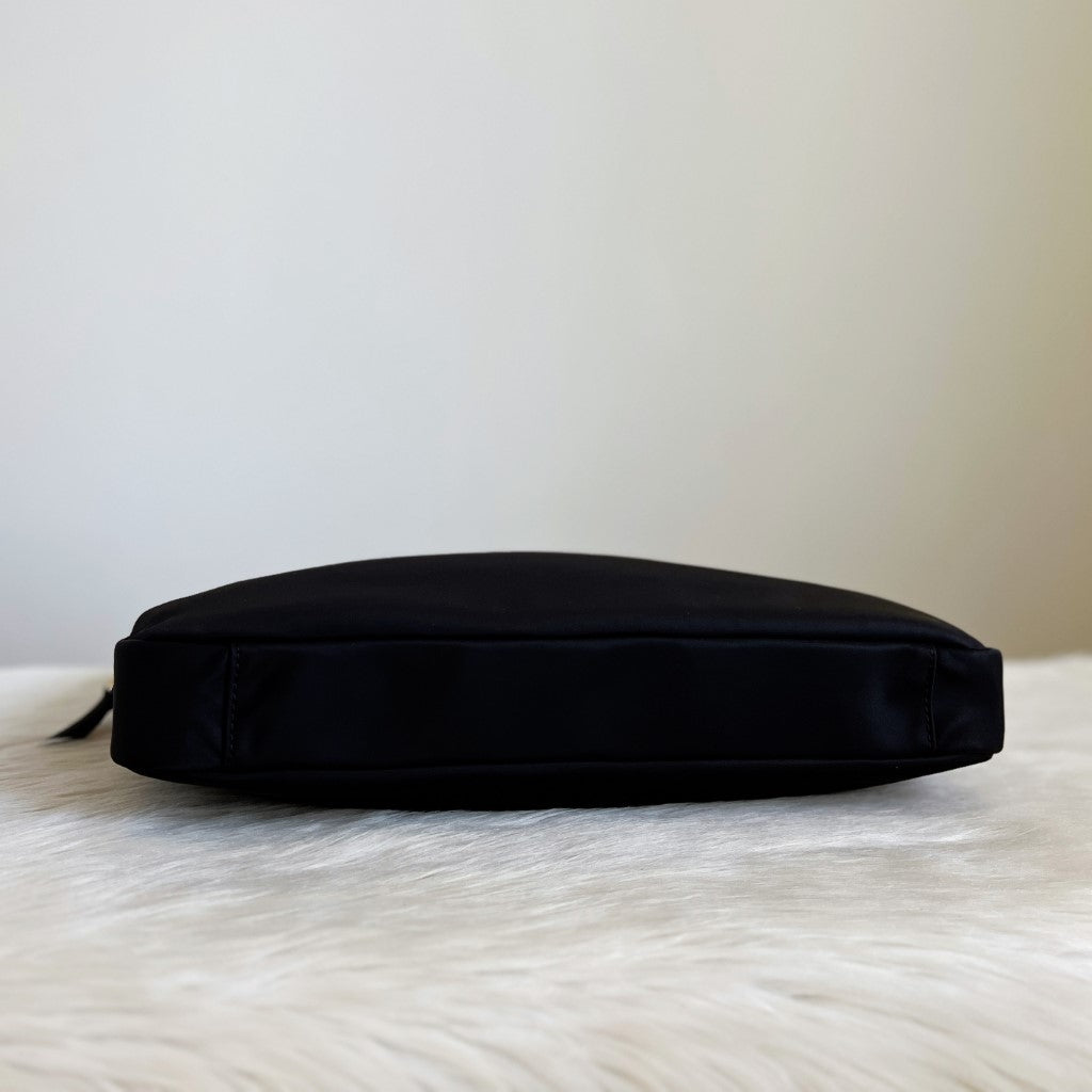 Kate Spade Black Front Logo Computer Shoulder Bag Like New