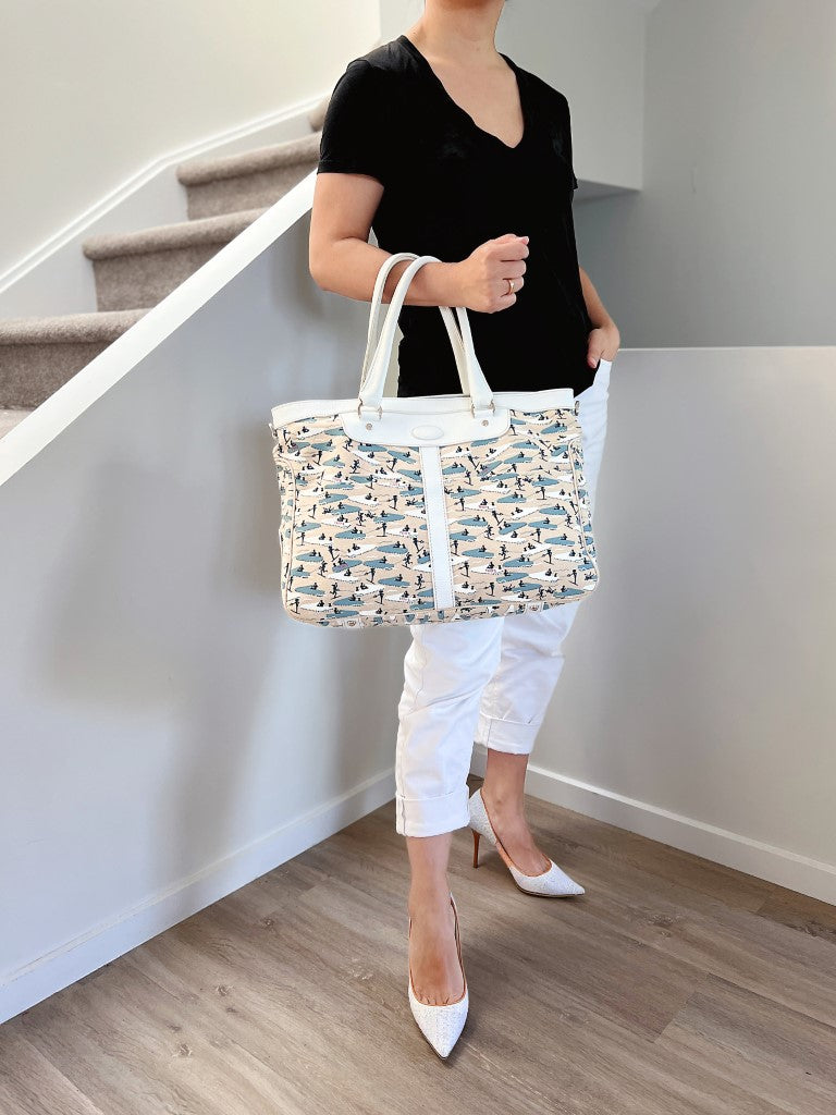 Tod's White Leather Sailing Pattern Large Holiday Shoulder Bag