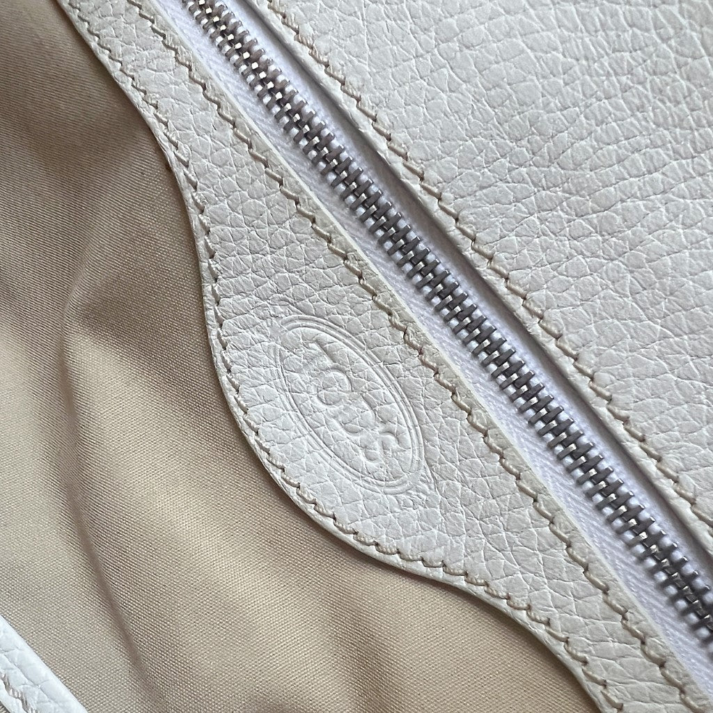 Tod's White Leather Sailing Pattern Large Holiday Shoulder Bag