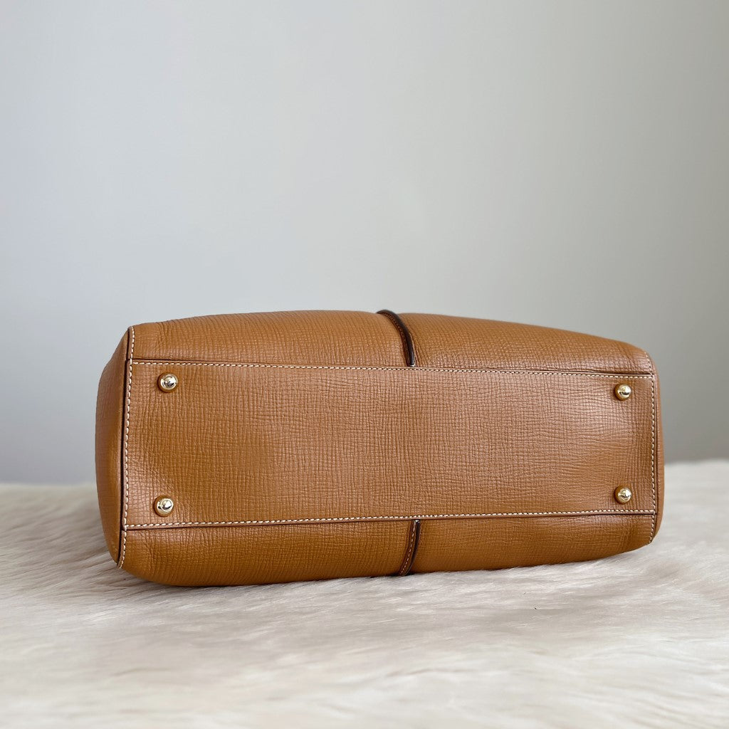 Tod's Caramel Leather Iconic Princess Diana Triple Compartment Tote Bag Excellent
