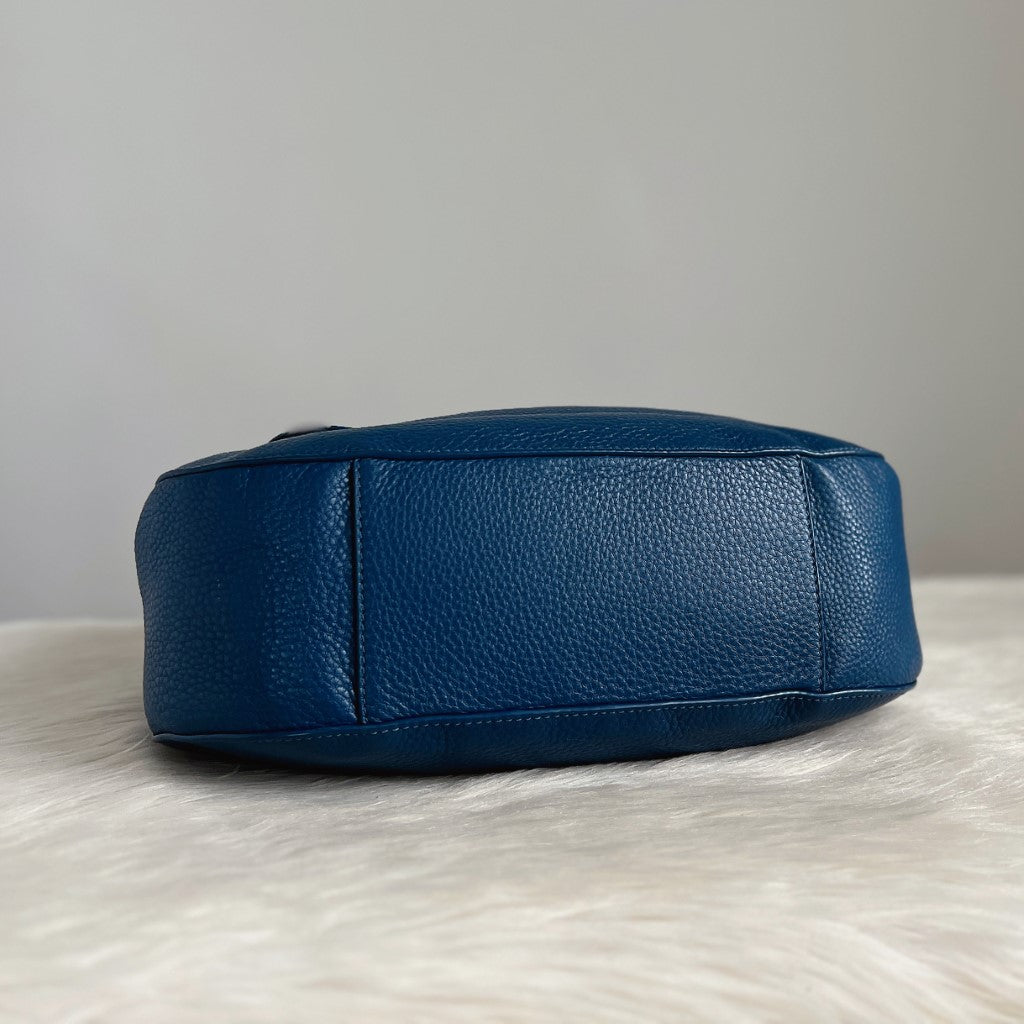 Tory Burch Blue Leather Slouchy Front Logo Shoulder Bag Like New