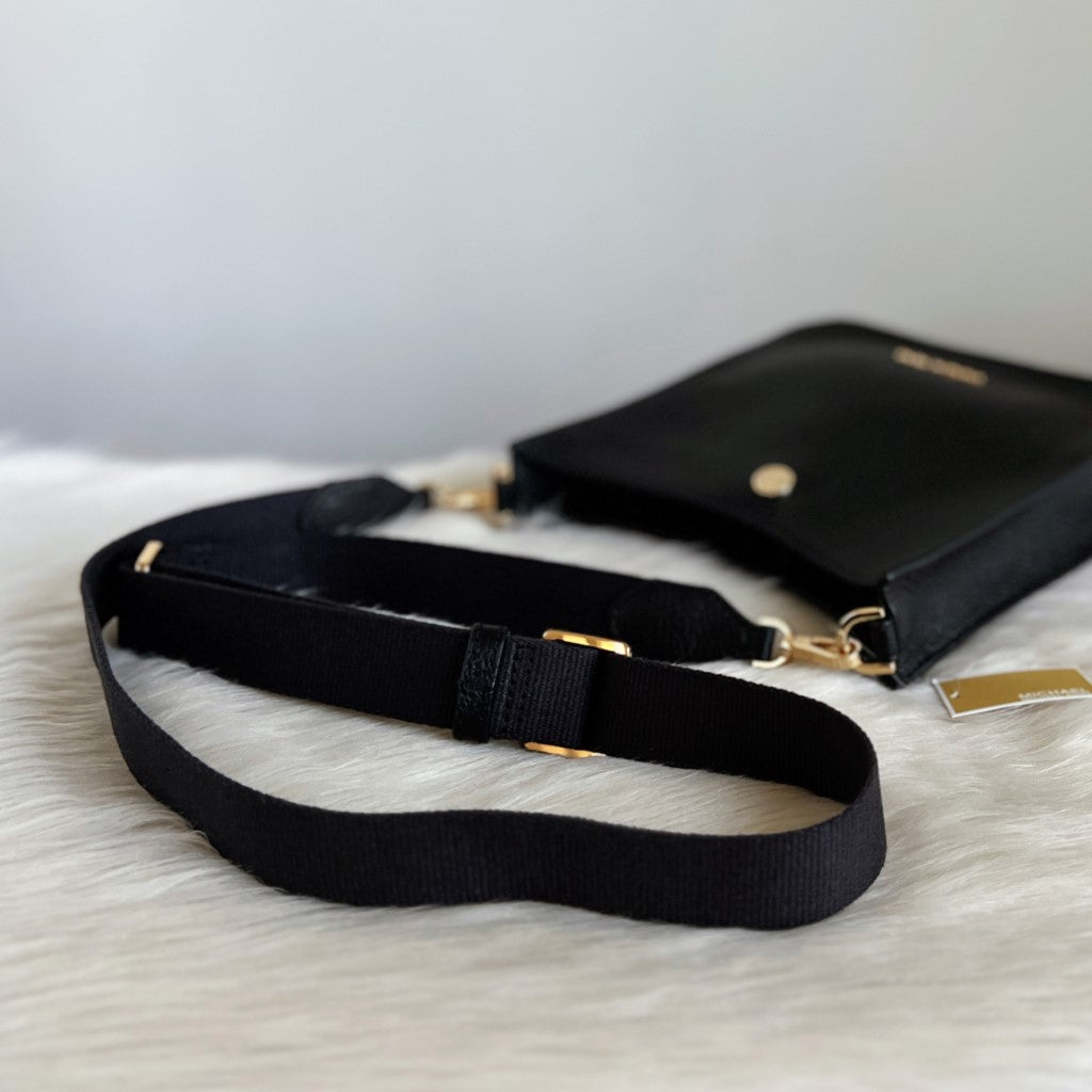 Michael Kors Black Leather Evelyne Small Crossbody Shoulder Bag New with Tags