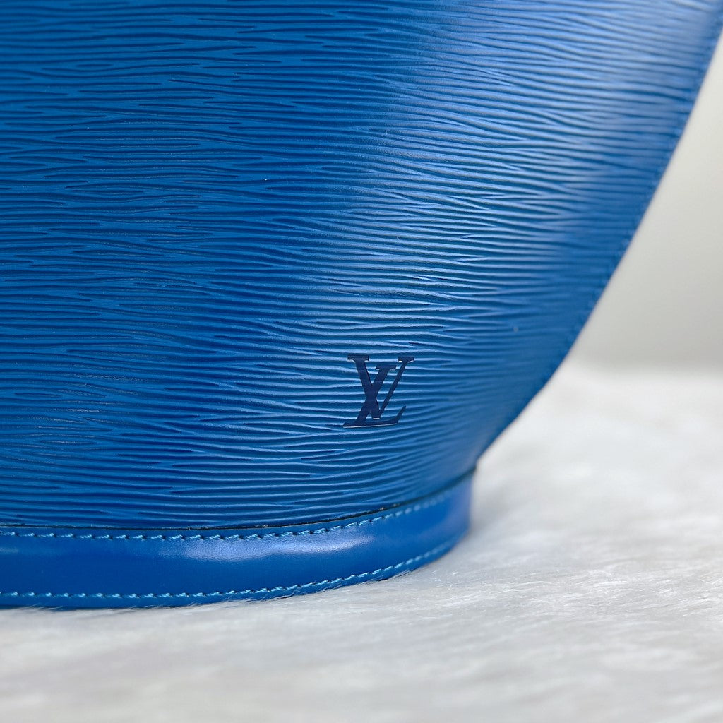 Louis Vuitton Blue Epi Leather Saint Jacques GM Shoulder Bag