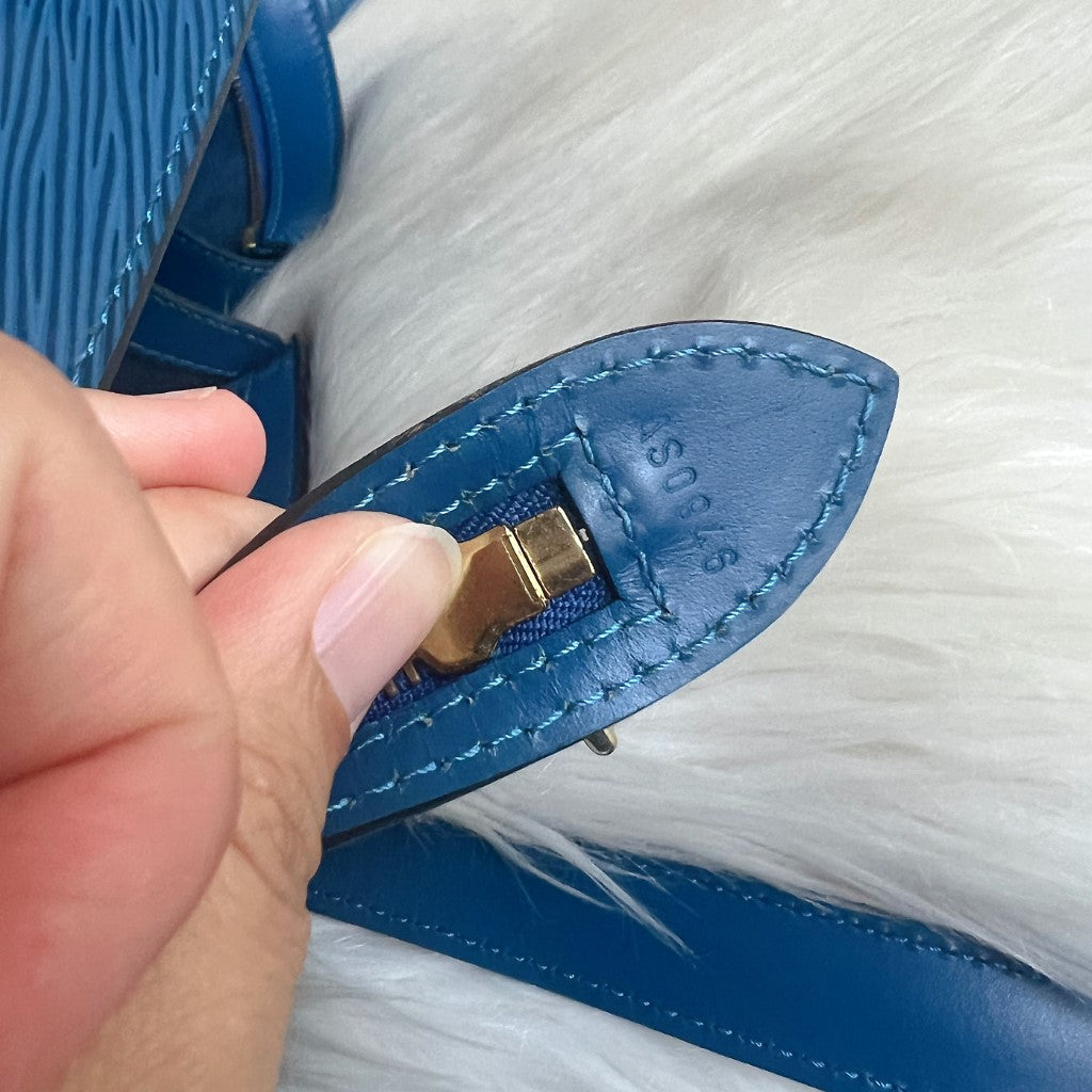 Louis Vuitton Blue Epi Leather Saint Jacques GM Shoulder Bag