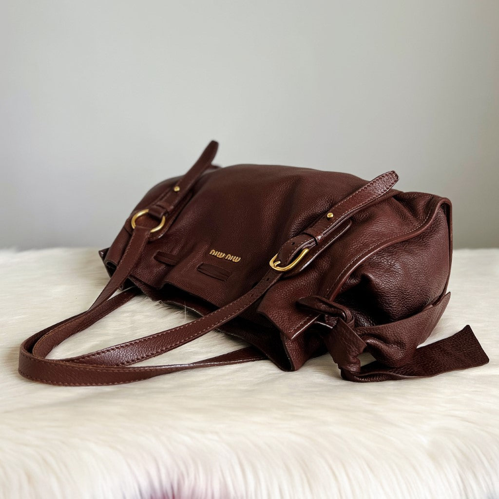 Miu Miu Chocolate Leather Side Bow Detail Front Logo Shoulder Bag