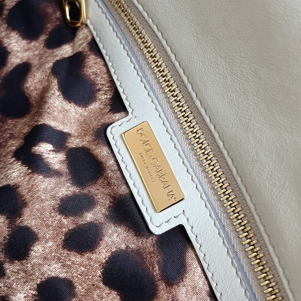 Dolce & Gabbana D&G Creamy Straw Sicily Kate Middleton 2 Way Shoulder Bag