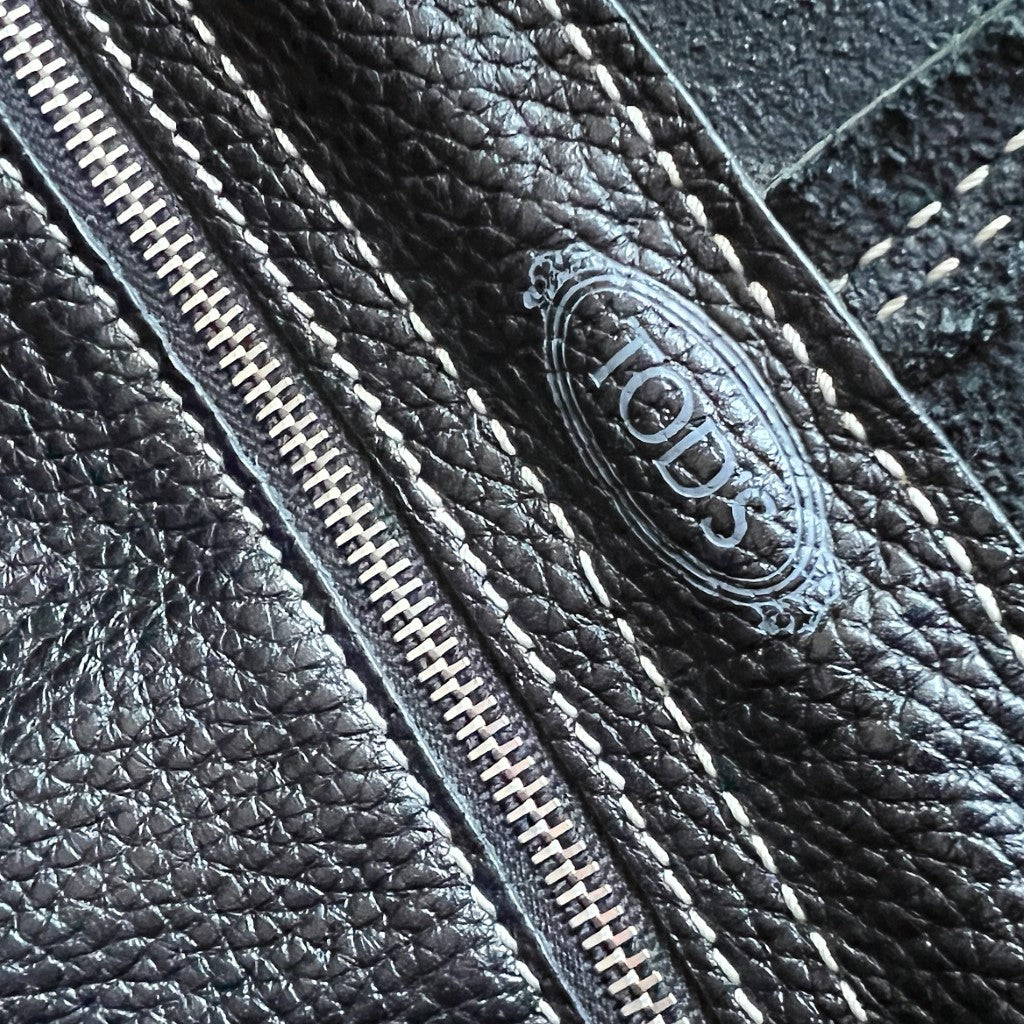 Tod's Black Leather Iconic Princess Diana Large Shoulder Bag Like New