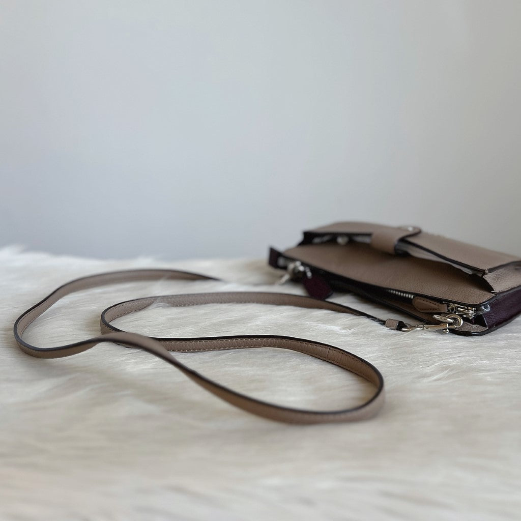 Coach Taupe Leather Turn Lock Detail Crossbody Shoulder Bag