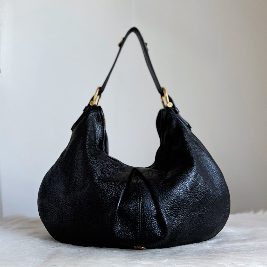 Burberry black hobo bag deals