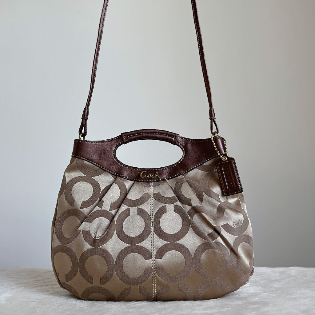 Coach Monogram Front Logo Hand Held Detail 2 Way Shoulder Bag