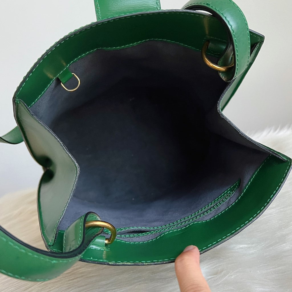 Louis Vuitton Green Epi Leather Cluny Shoulder Bag