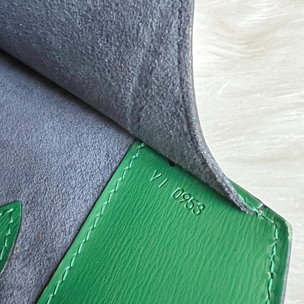 Louis Vuitton Green Epi Leather Cluny Shoulder Bag