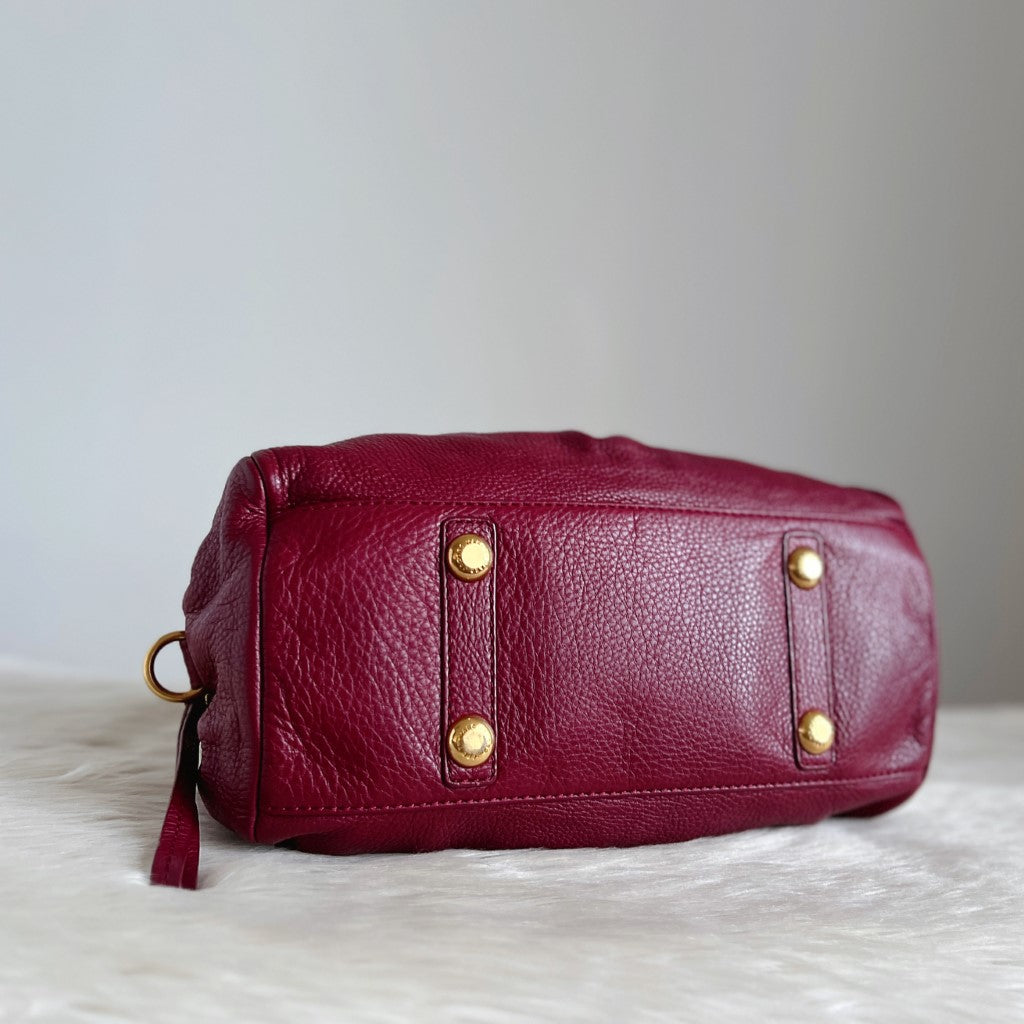 Marc Jacobs Maroon Leather Classic Q 2 Way Shoulder Bag