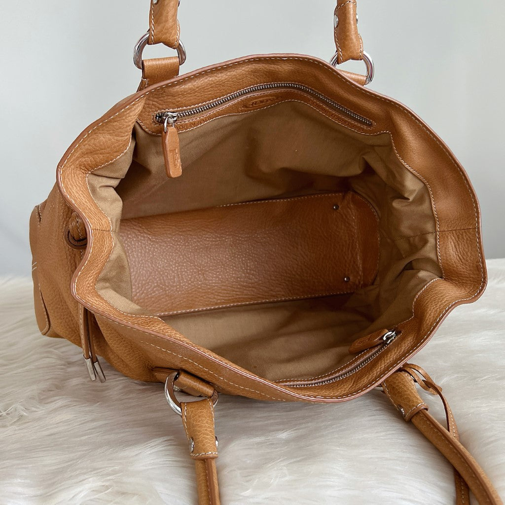 Tod's Caramel Leather Iconic Princess Diana D Tote Bag Excellent