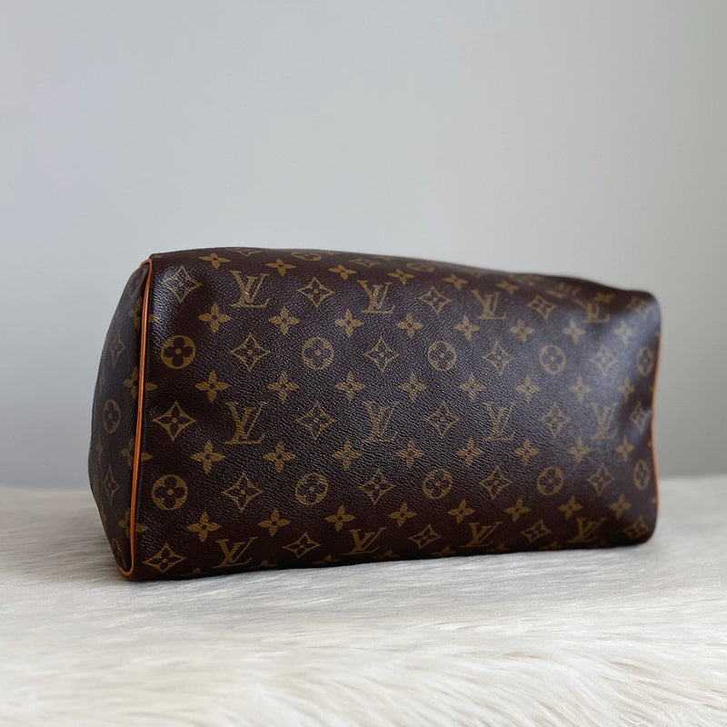 Louis Vuitton Signature Monogram Speedy 35 Bag + Lock & Keys
