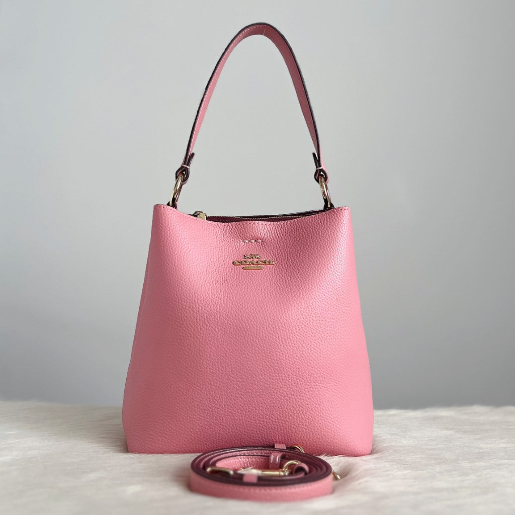 Coach Pink Leather Front Logo Bucket 2 Way Shoulder Bag Excellent