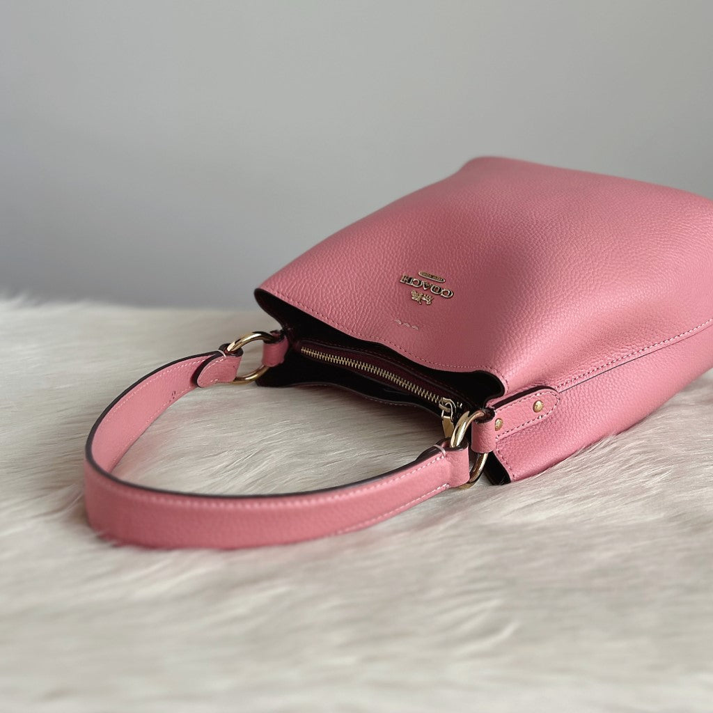Coach Pink Leather Front Logo Bucket 2 Way Shoulder Bag Excellent