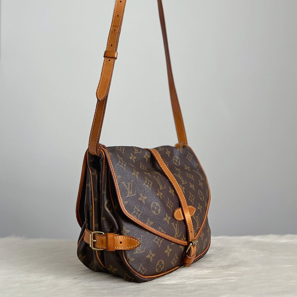 Louis Vuitton Monogram Double Sided Saumur 30 Crossbody Shoulder Bag