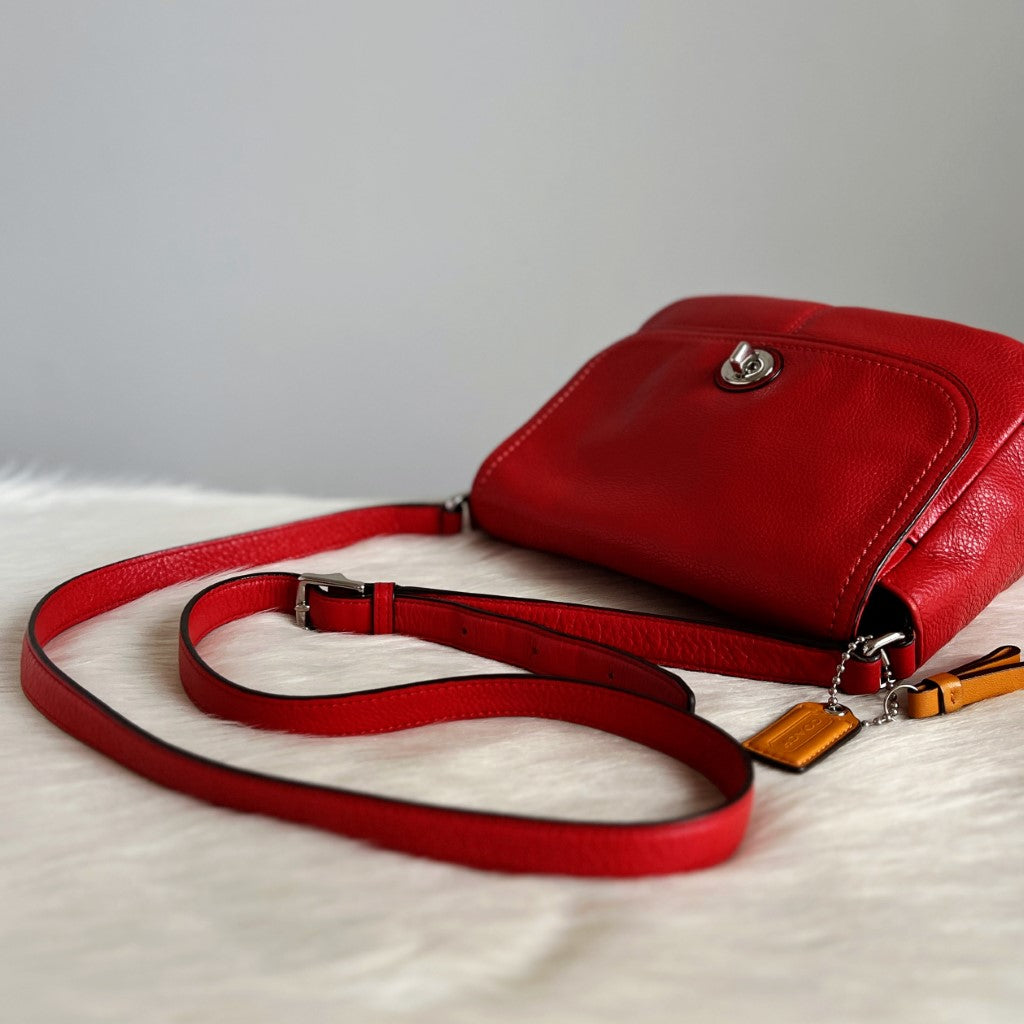 Coach Red Leather Turn Lock Crossbody Shoulder Bag