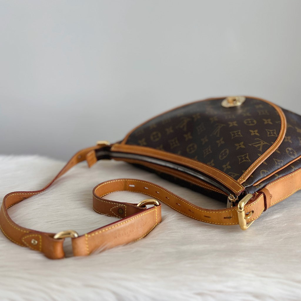 Louis Vuitton Monogram Tulum GM Crossbody Shoulder Bag