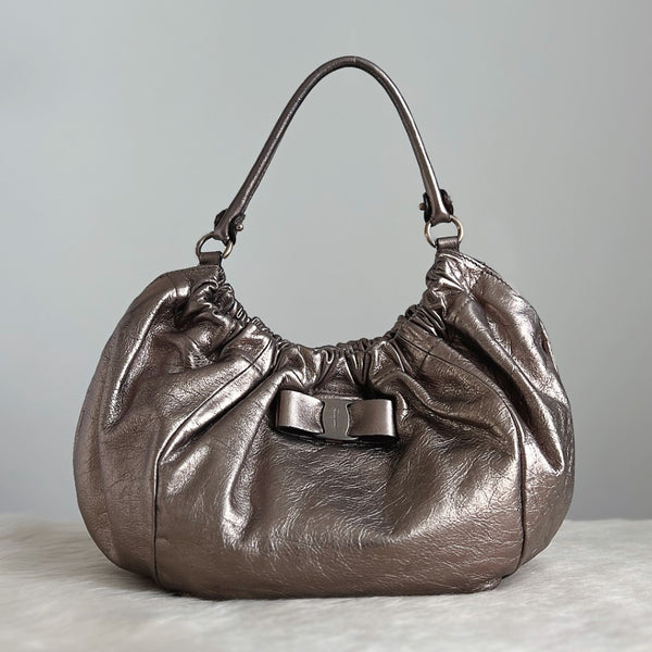 Salvatore Ferragamo Metallic Silver Leather Front Bow Shoulder Bag