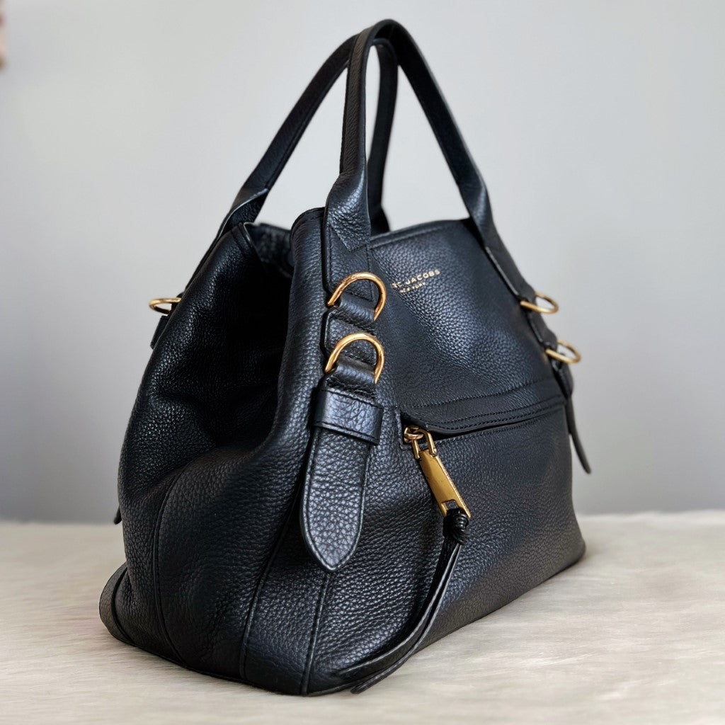 Marc Jacobs Black Leather Ring Detail 2 Way Shoulder Bag + Pouch
