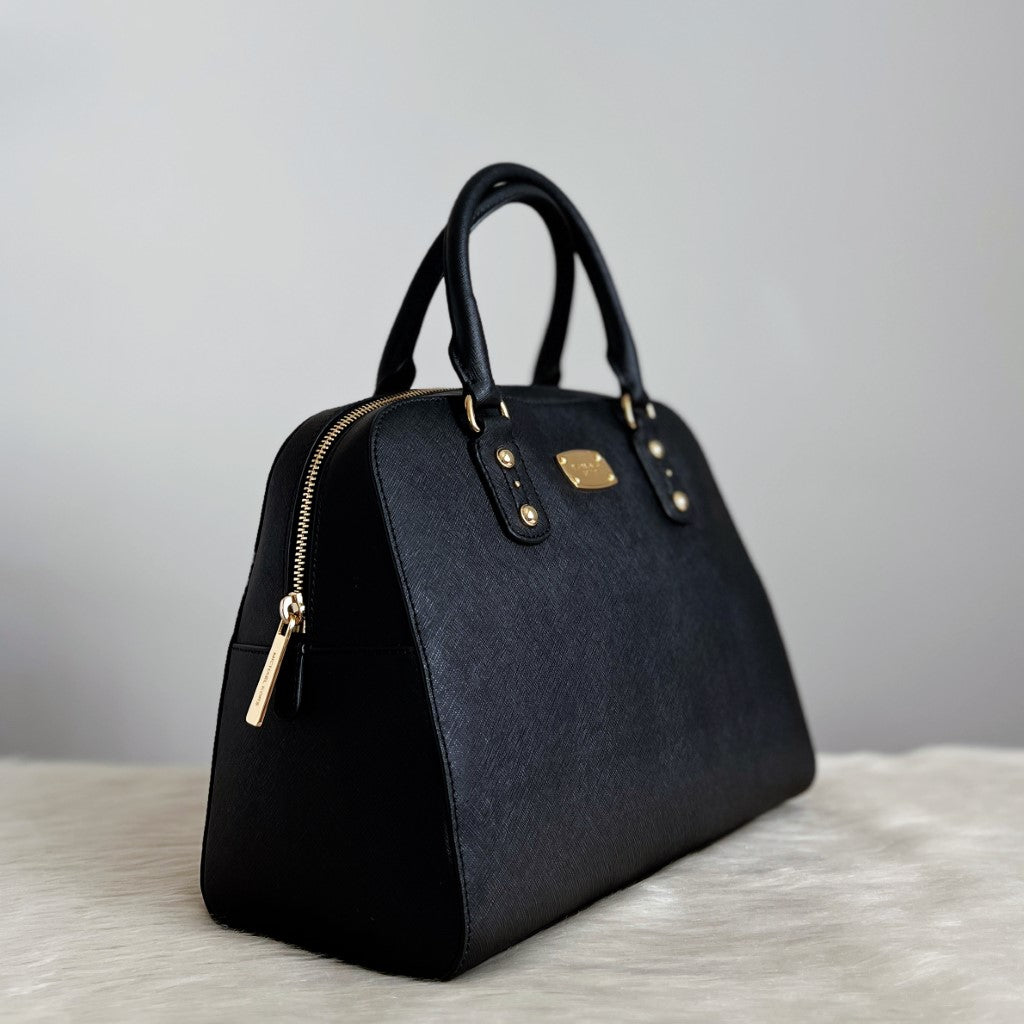 Michael Kors Black Leather Boston Career 2 Way Shoulder Bag Like New