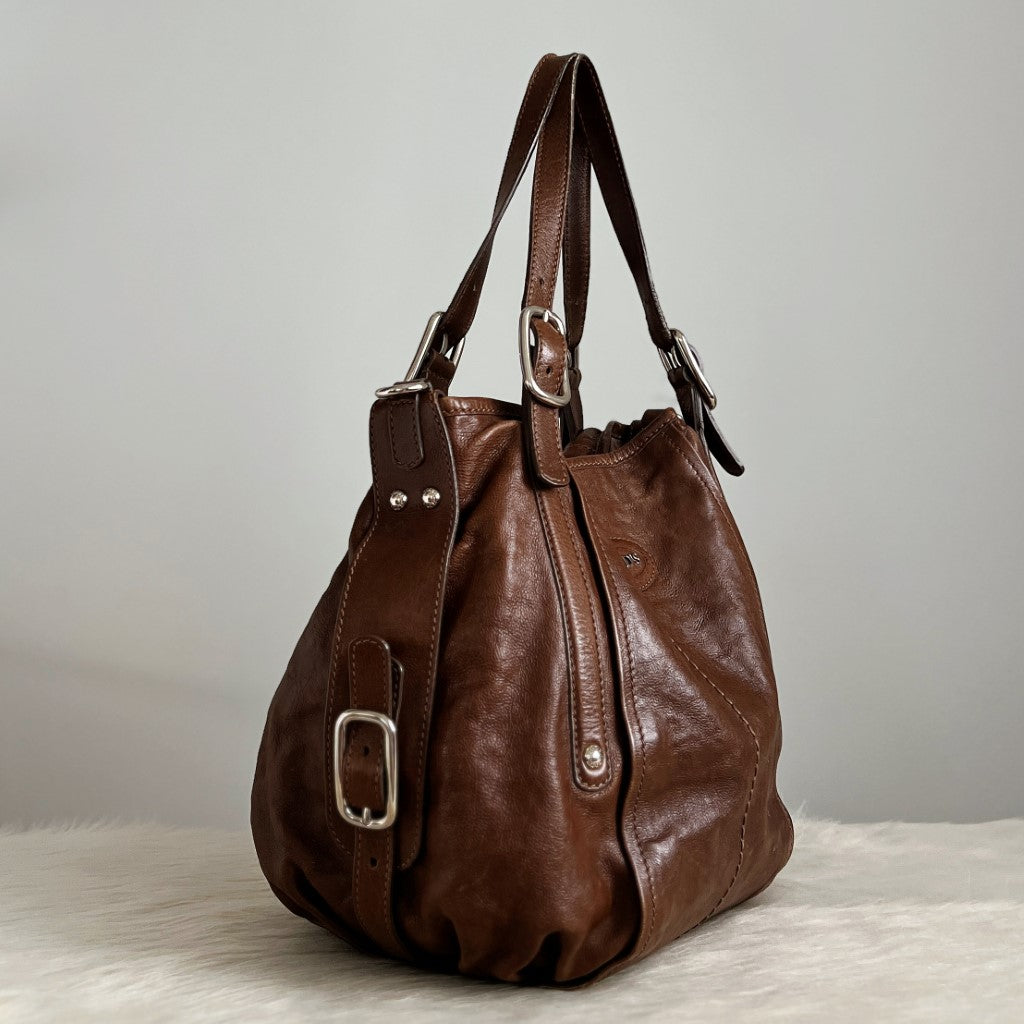 Tod's Brown Leather Front Logo Shoulder Bag
